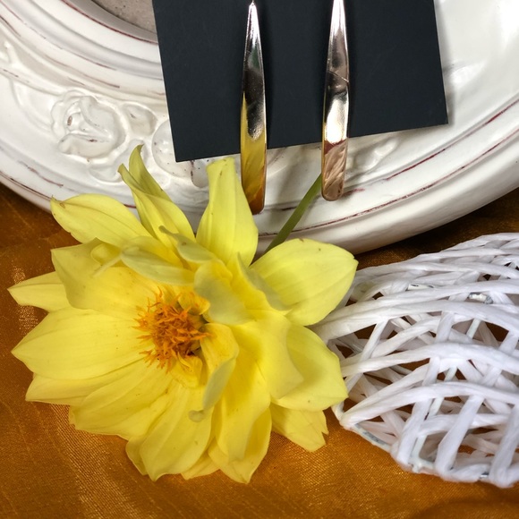 NWT/Beautiful Accent Stick Drop Earrings by Metal - Picture 2 of 7